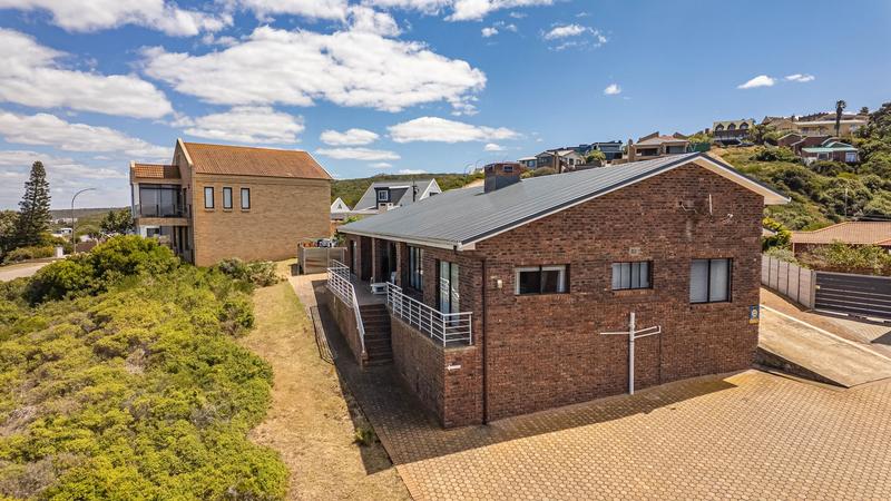 5 Bedroom Property for Sale in Dana Bay Western Cape